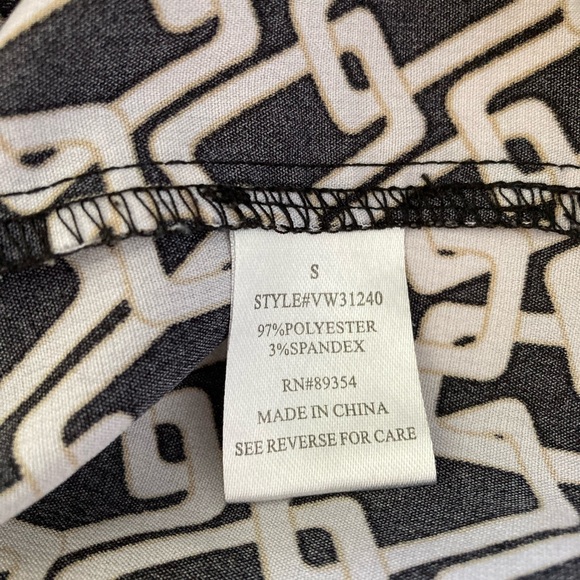 Women's Adrienne Vittadini Shirt Chain Pattern Button-Up Long Sleeve Sz Small - Picture 3 of 9